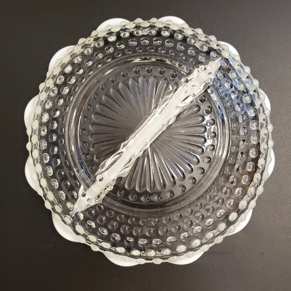 1940s Vntg "Moonstone" Opalescent Hobnail 7 1/2" 2 Part Dish by Anchor Hocking - Picture 8 of 11